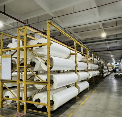 Film di laminazione termica BOPP trasparente con colla EVA dalla Corea e larghezza di 2200 mm per rivestimento protettivo trasparente