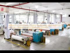 Film di laminazione opaca a estrusione multipla che fornisce una texture opaca e una maggiore durata per i materiali di imballaggio stampati